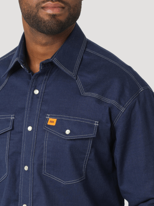 112319172 - Wrangler® FR 20X Snap Fashion Shirt - Ombre Blue - Image 4